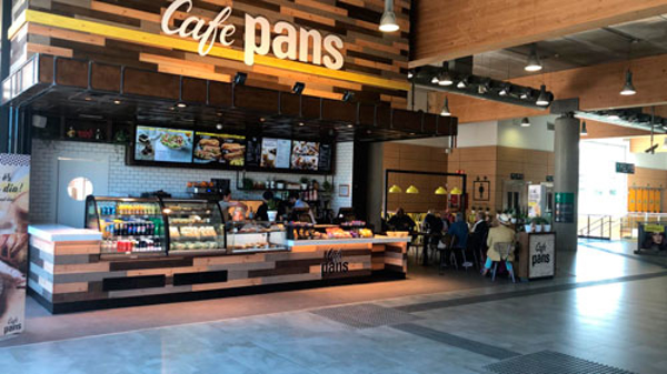 Eat Out Group abre una nueva franquicia Café Pans en la estación de AVE de Girona