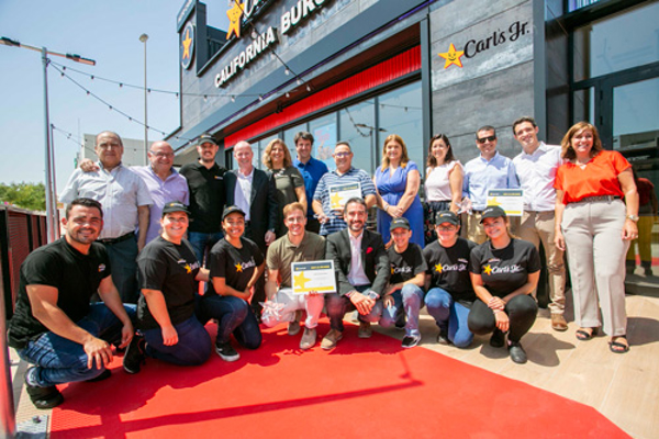 La franquicia de hostelería Carl's Jr. abre un nuevo establecimiento en Alfafar