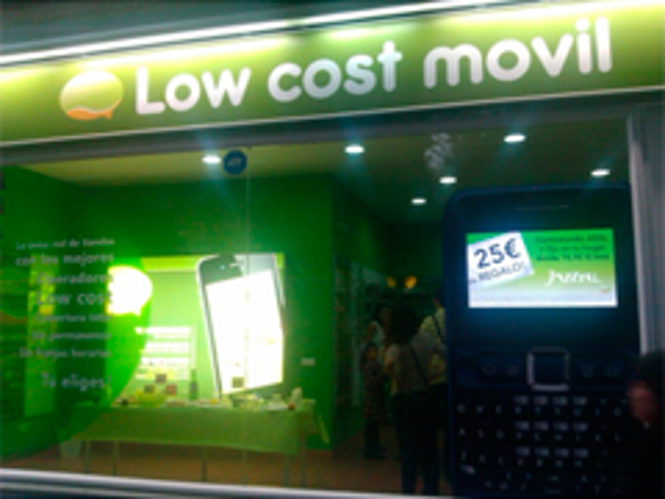 La Franquicia  Low Cost Móvil abre su primera tienda en Madrid